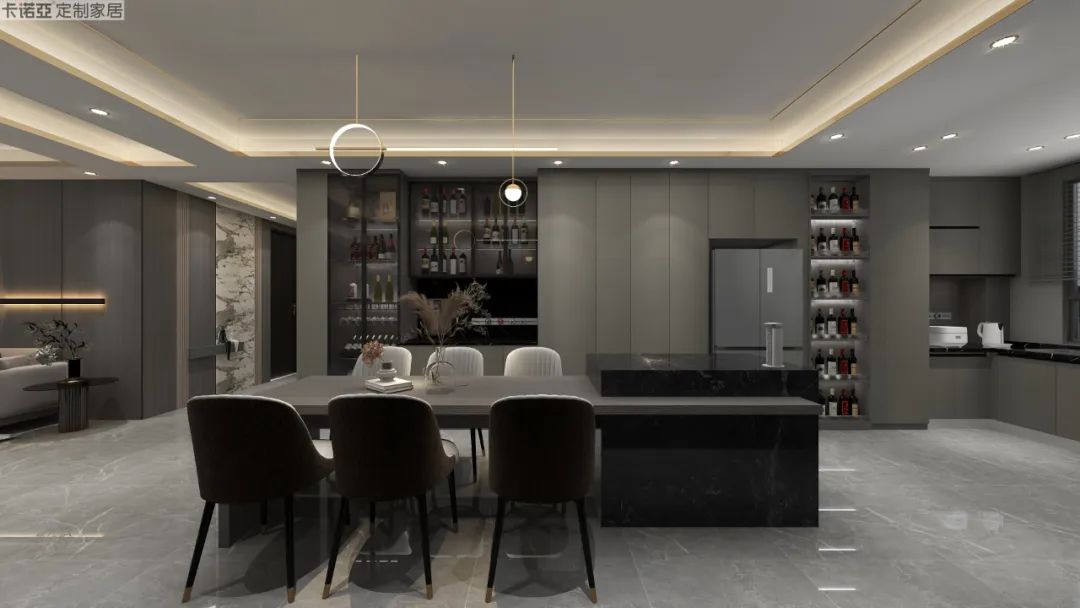 半開放格主打輕量化，可以放置一些展示性高的美酒或裝飾品等